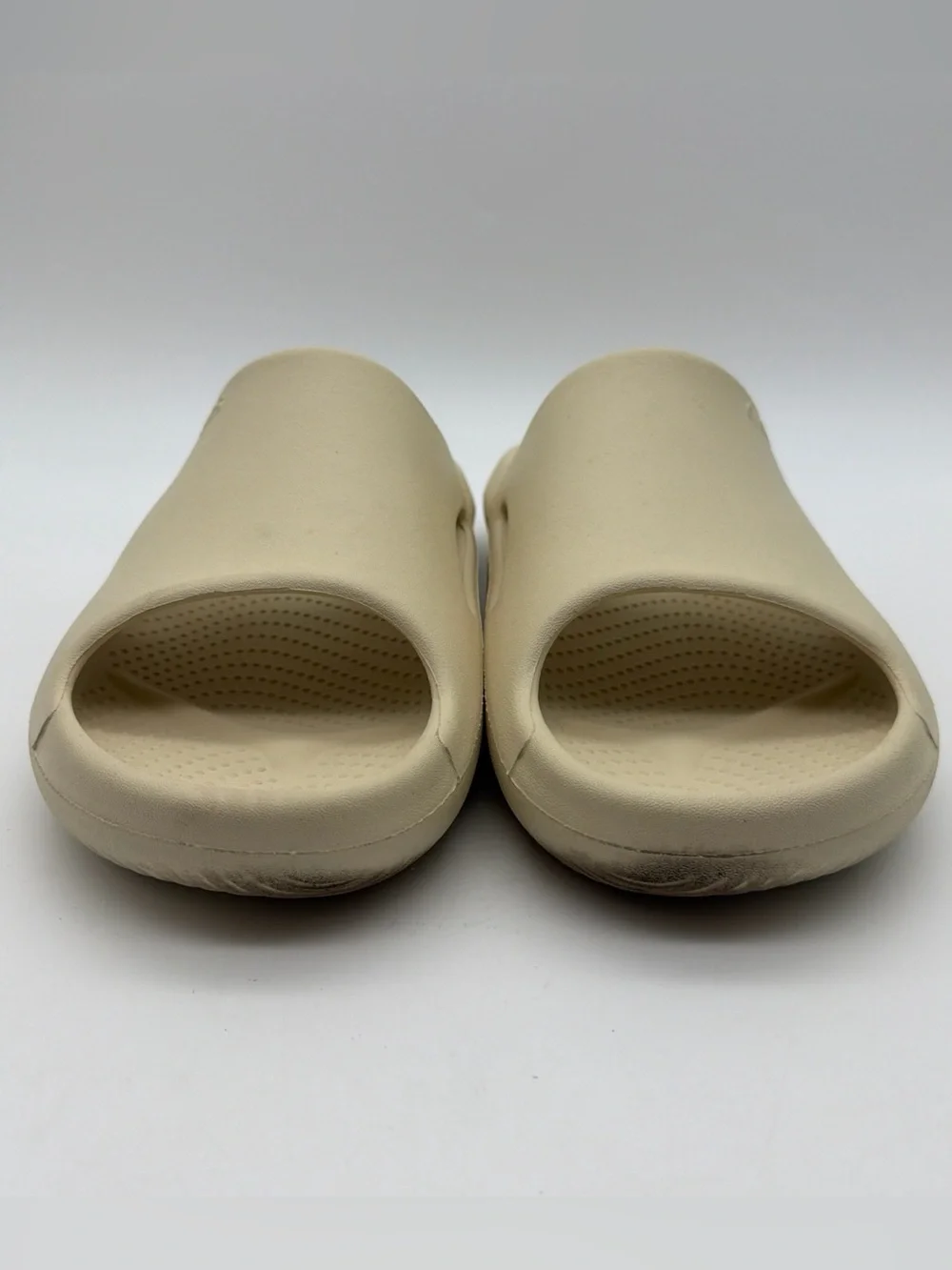 CROCS Mellow Recovery Clogs Sandals Mens 12 Beige Slip On Slides Shoes